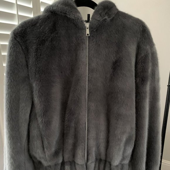 HELMUT LANG MINK GREY FAUX FUR HOODED BOMBER  S - Picture 4 of 10